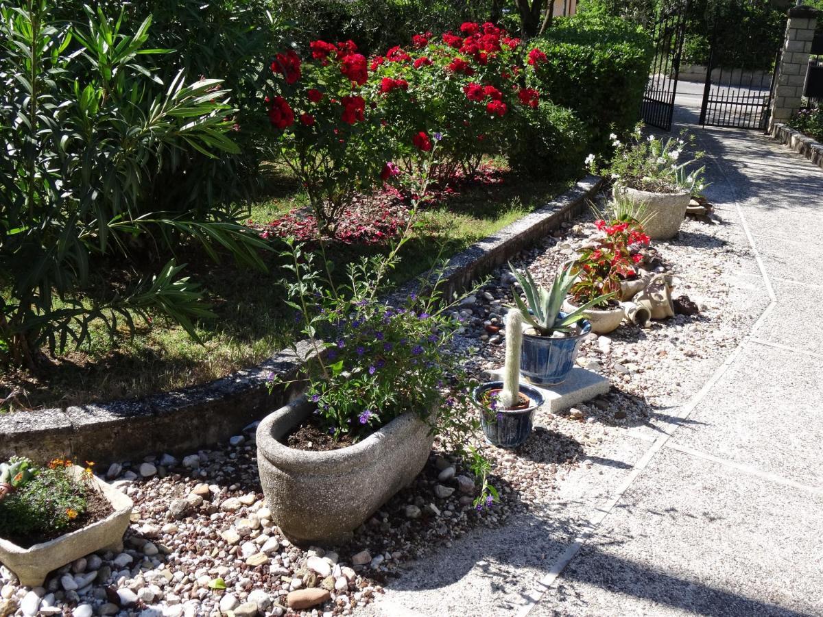 Apartma Na Trati *